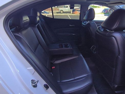 Used 2017 Acura TLX V6 SH-AWD w/ Advance Package image 25