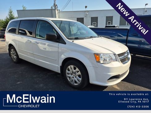 Used 2017 Dodge Grand Caravan SE w/ Power Window Group FWD image 1