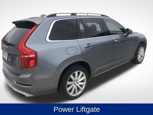 Used 2018 Volvo XC90 T6 Momentum w/ Convenience Package AWD/4WD image 6