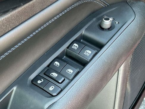 New 2026 Jeep Compass Latitude AWD/4WD image 22