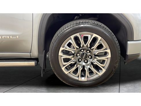 Used 2025 GMC Sierra 1500 Denali Ultimate AWD/4WD image 20