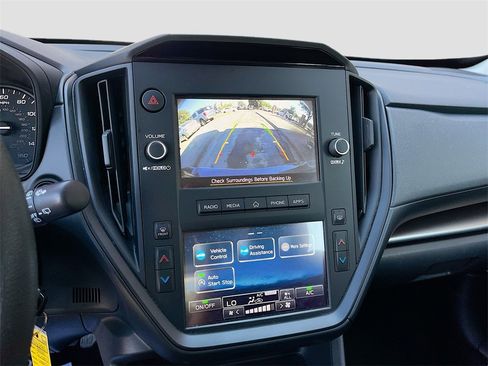 Used 2024 Subaru Impreza 2.0i image 12