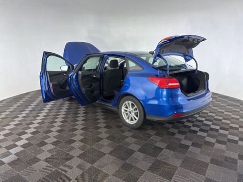Used 2018 Ford Focus SE image 20