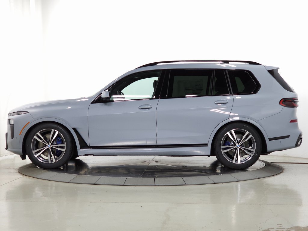 Used 2026 BMW X7 xDrive40i w/ Executive Package AWD/4WD image 4