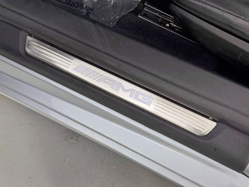 Used 2022 Mercedes-Benz SL 55 AMG 4MATIC w/ Driver Assistance Package image 18