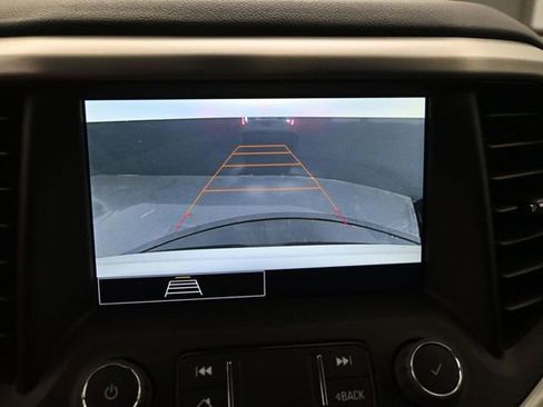 Used 2023 GMC Acadia SLE w/ Driver Convenience Package AWD/4WD image 27