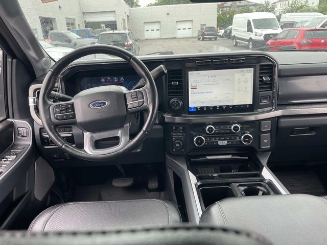 Used 2024 Ford F350 Lariat w/ Lariat Ultimate Package AWD/4WD image 16
