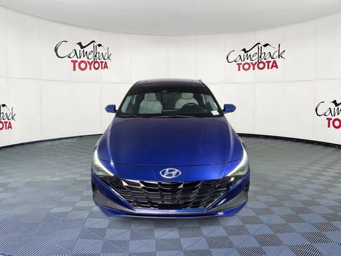 Used 2021 Hyundai Elantra Limited FWD image 5