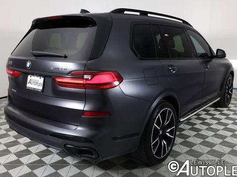 Used 2022 BMW X7 xDrive40i w/ M Sport Package image 5