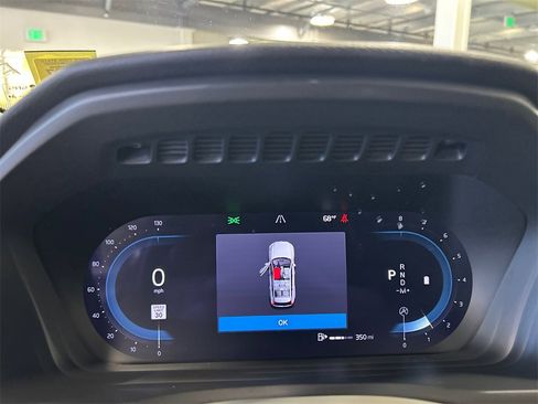 Certified 2023 Volvo XC90 B5 Plus w/ Protection Package Premier image 15