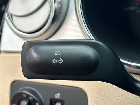 Used 2005 Ford Mustang GT Premium image 34