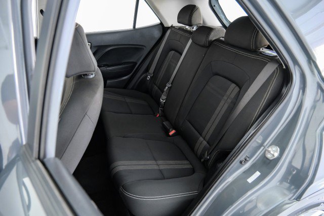 Used 2024 Hyundai Venue SEL FWD image 35