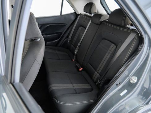 Used 2024 Hyundai Venue SEL FWD image 35