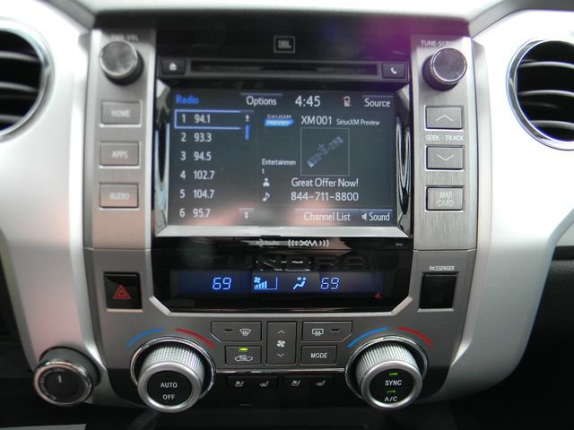 Used 2016 Toyota Tundra 4x4 CrewMax image 13