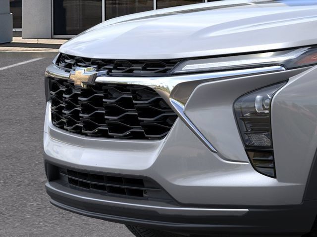 New 2026 Chevrolet Trax LT w/ Driver Confidence Package FWD image 13