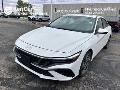 Used 2025 Hyundai Elantra Limited