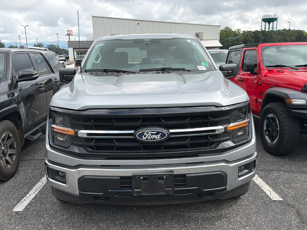 Used 2025 Ford F150 XLT w/ Equipment Group 301A Standard AWD/4WD image 19