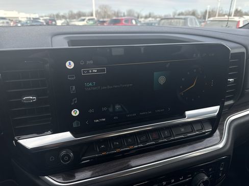 Certified 2022 Chevrolet Silverado 1500 LTZ w/ LTZ Premium Package image 13