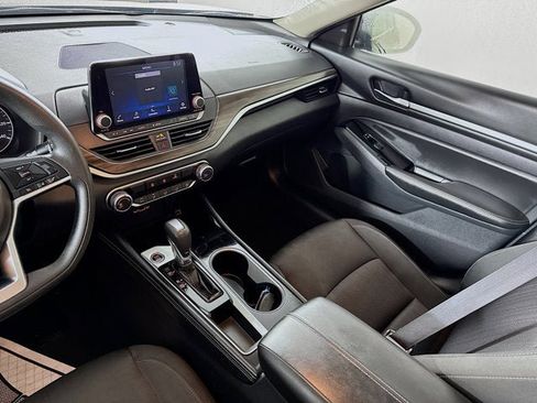 Certified 2023 Nissan Altima 2.5 SV image 22