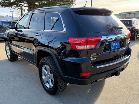 Used 2011 Jeep Grand Cherokee Overland image 6