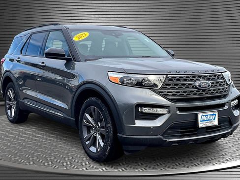 Used 2023 Ford Explorer XLT w/ Equipment Group 202A image 1