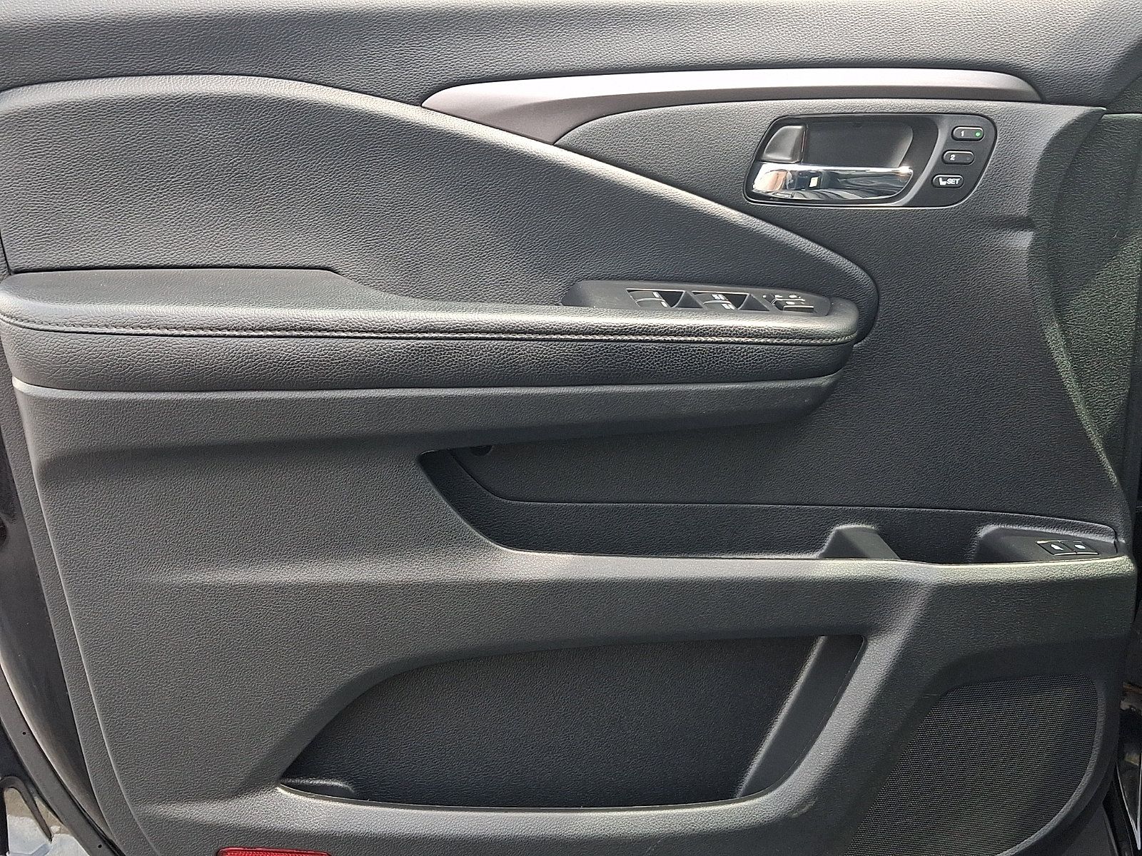 Used 2020 Honda Pilot EX-L image 16