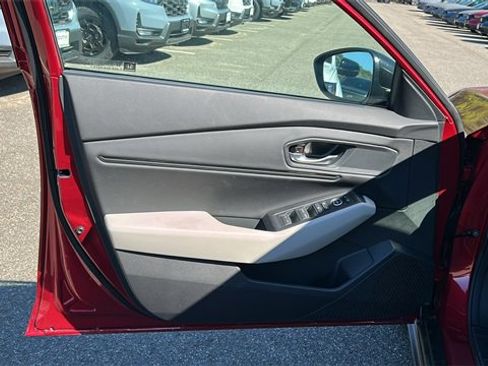 New 2025 Honda Accord SE image 9