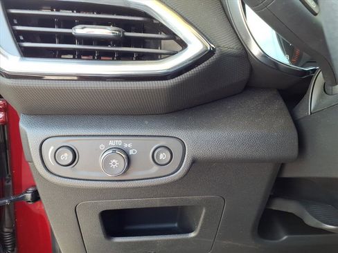 Certified 2023 Chevrolet TrailBlazer LT w/ Convenience Package image 16