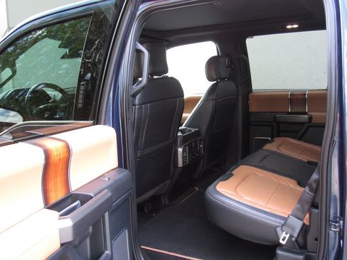 Used 2017 Ford F150 Limited AWD/4WD image 19