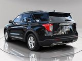 Used 2021 Ford Explorer XLT w/ Equipment Group 202A image 4