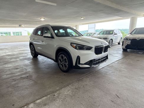 Certified 2023 BMW X1 xDrive28i w/ Convenience Package AWD/4WD image 6