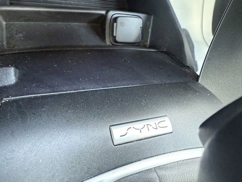 Used 2016 Ford Fusion Energi Titanium w/ Driver Assist Package image 34