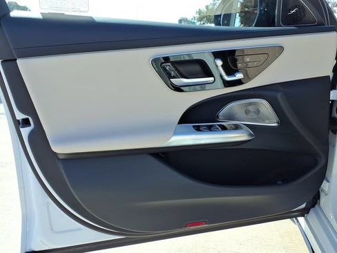 Certified 2024 Mercedes-Benz E 450 4MATIC Sedan image 12