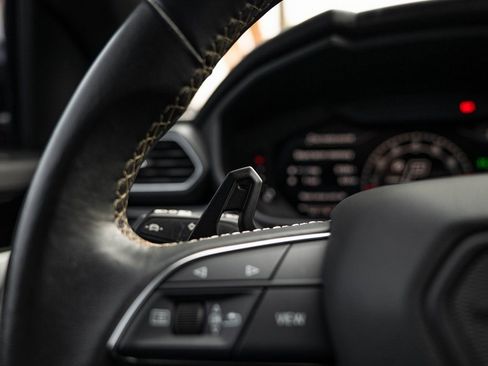 Used 2024 Lamborghini Urus S image 14