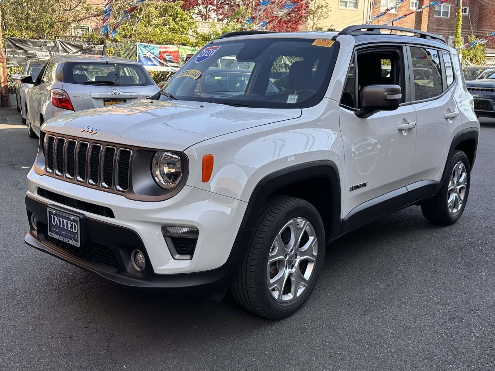 Used 2020 Jeep Renegade Limited AWD/4WD image 8