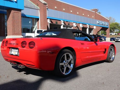Used 2000 Chevrolet Corvette Convertible image 29