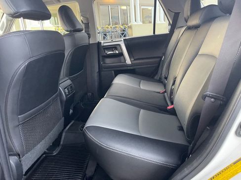 Used 2023 Toyota 4Runner SR5 Premium image 12