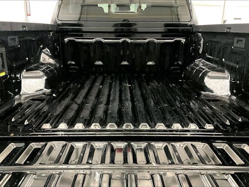 New 2025 Ford Ranger XLT w/ FX4 Off-Road Package image 32