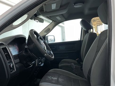 Used 2018 RAM 1500 4x4 Crew Cab w/ Protection Group image 9