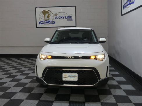 Used 2024 Kia Soul LX w/ Option Group 015 image 2