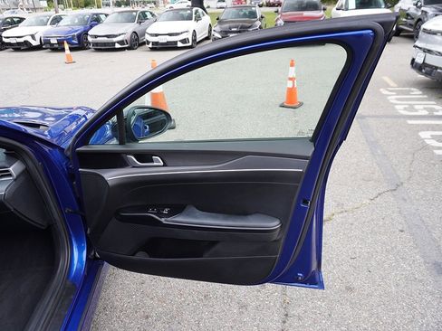 Used 2024 Kia K5 GT-Line image 25