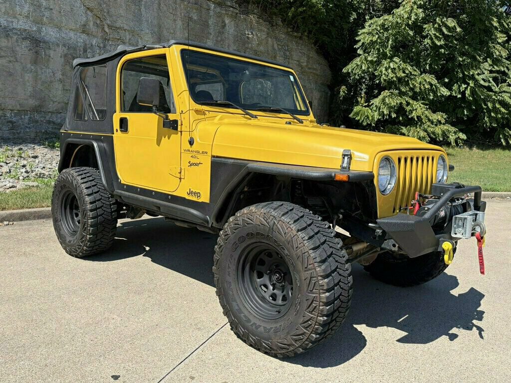 Used 2000 Jeep Wrangler Sport AWD/4WD image 9