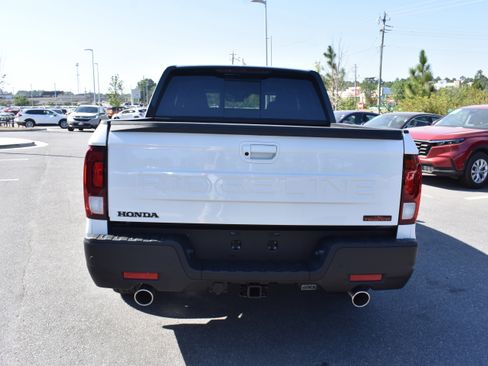 New 2026 Honda Ridgeline TrailSport image 8