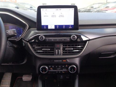 Used 2022 Ford Escape SEL w/ SEL Stealth AWD Package image 14