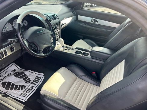 Used 2003 Ford Thunderbird RWD image 4