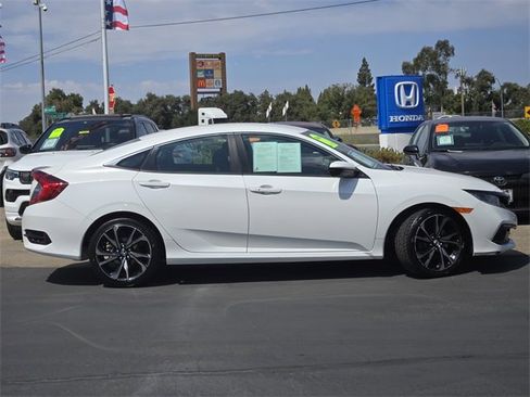 Used 2020 Honda Civic Sport image 3