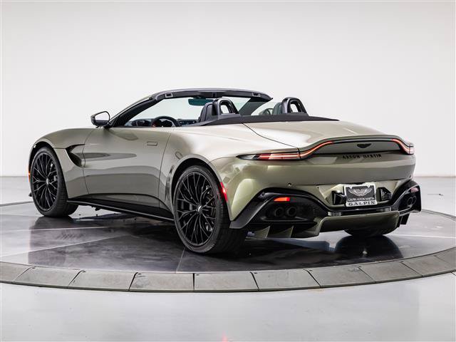 Used 2023 Aston Martin V8 Vantage Roadster RWD image 2