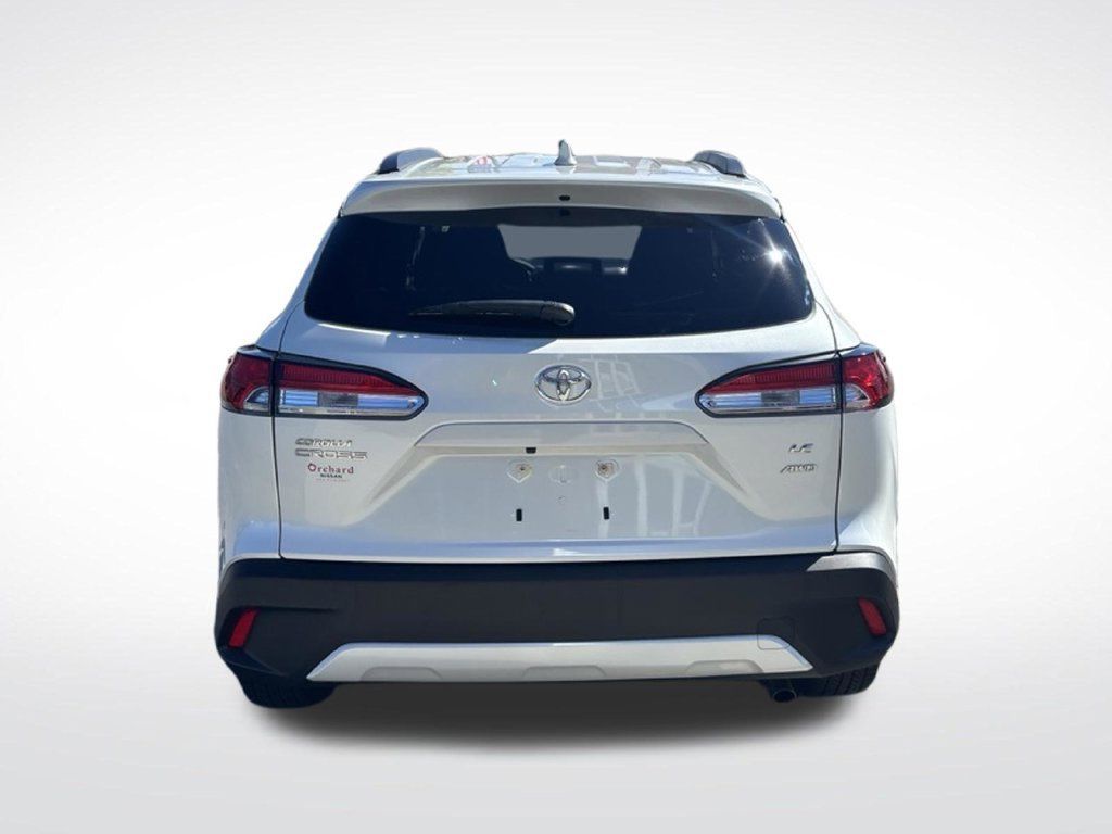 Used 2023 Toyota Corolla Cross LE w/ Moonroof Package AWD/4WD image 6