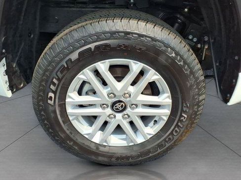 Certified 2026 Toyota Tundra SR5 AWD/4WD image 30