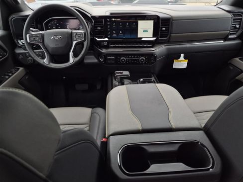 New 2026 Chevrolet Silverado 1500 ZR2 w/ Dark Appearance Package AWD/4WD image 14